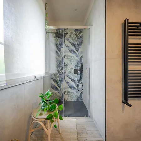 Mia - Boutique טאורמינה