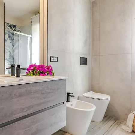 Mia - Boutique טאורמינה